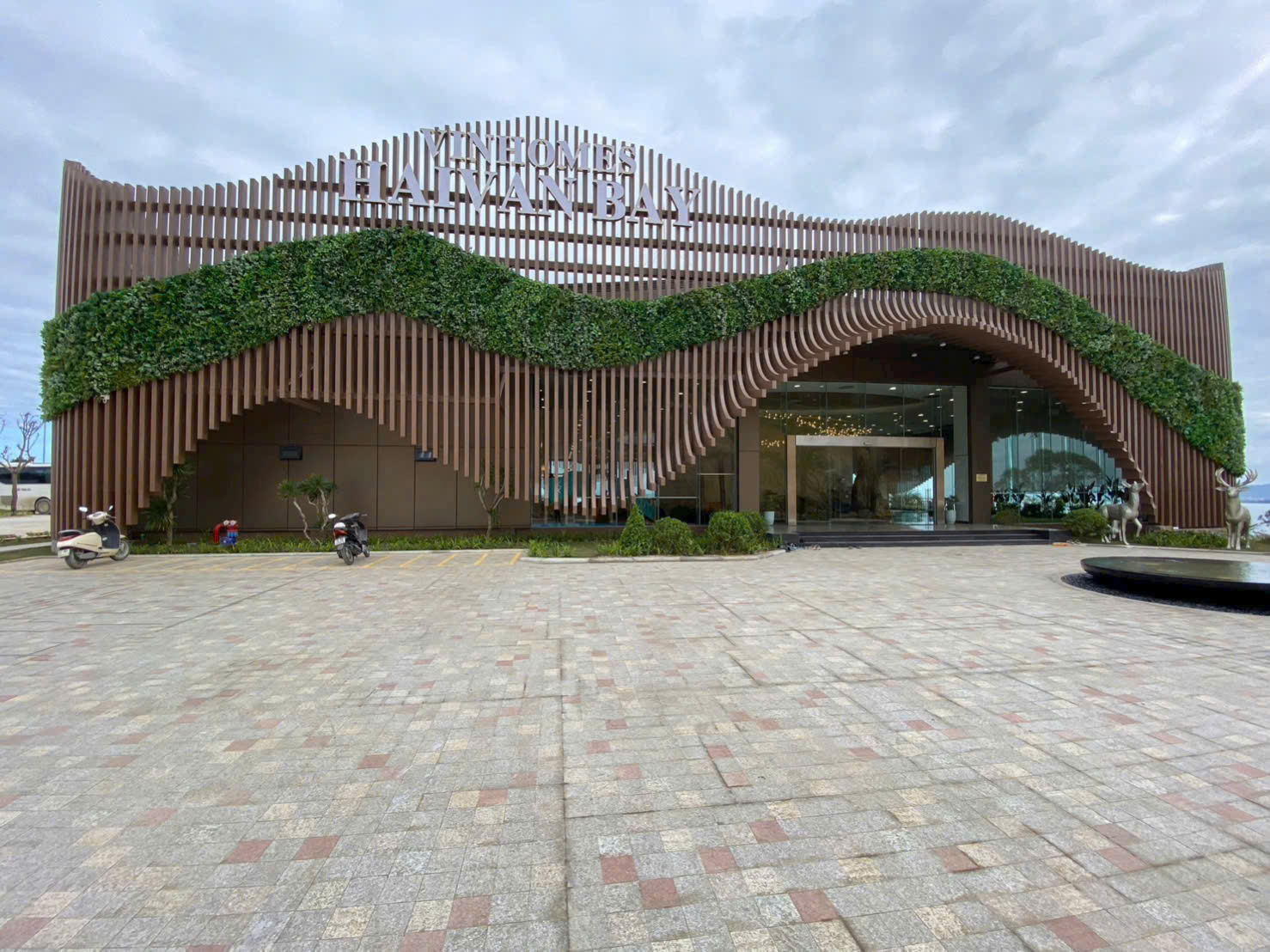 VPBH Vinhomes Hải Vân Bay – Trung Tâm Trải Nghiệm & Tư Vấn Siêu Dự Án Tỷ Đô Tại Đà Nẵng